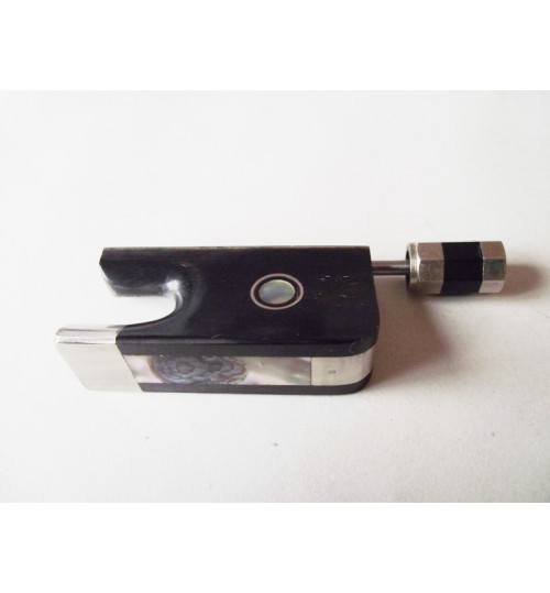 Viola Bow frog  OX038
